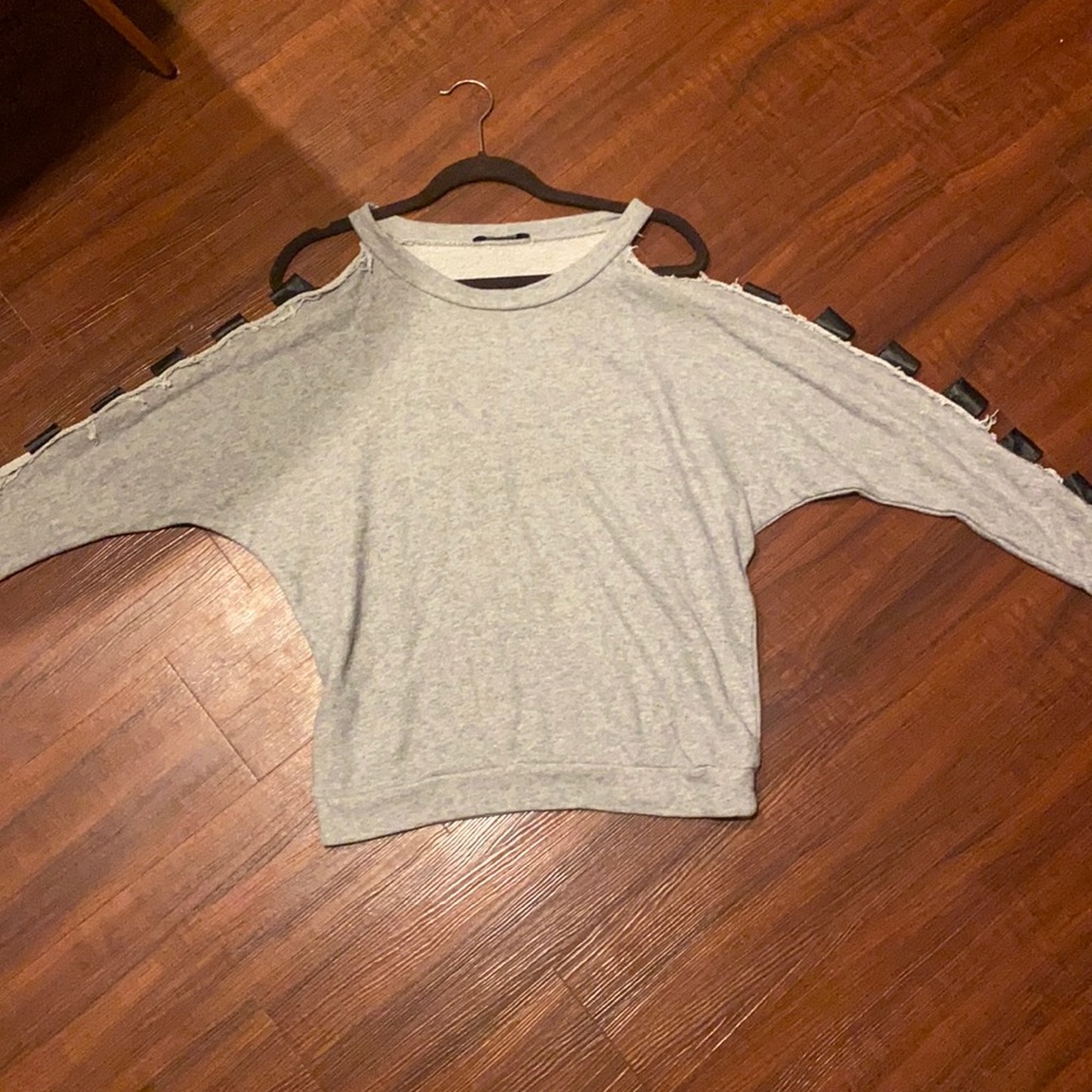 Gray Sweater Leather Slit Sleeves NEW - Light